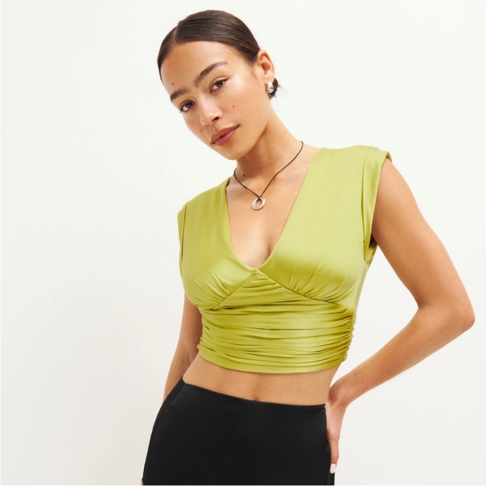 Nwt Reformation orla silk top - size 12